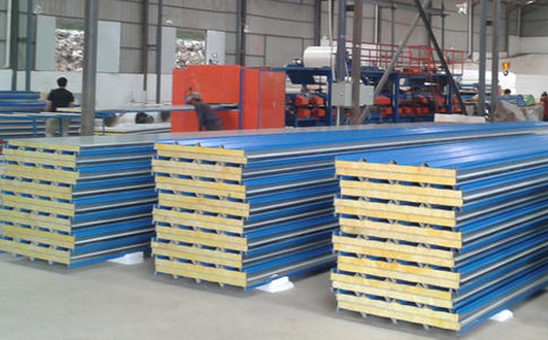 甘德彩钢岩棉板房多少钱一平米